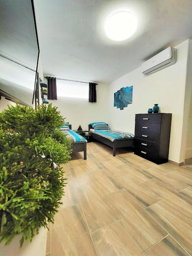 Apartments Maltasic Vir Extérieur photo