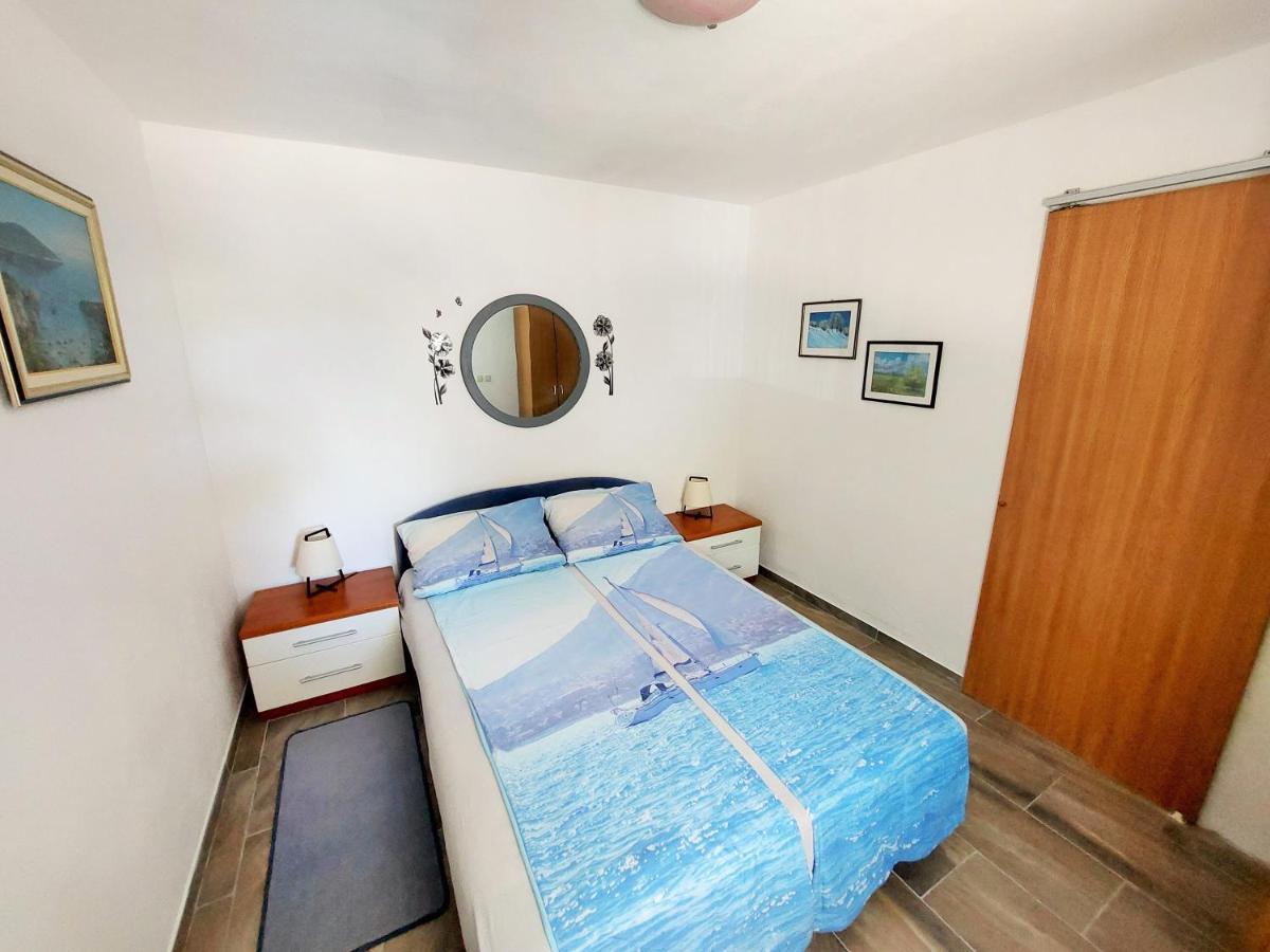Apartments Maltasic Vir Extérieur photo
