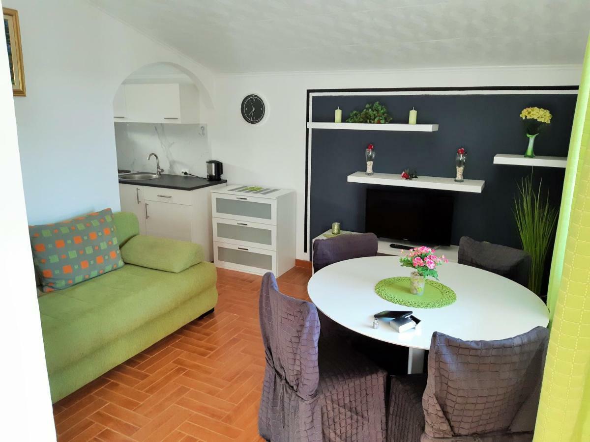 Apartments Maltasic Vir Extérieur photo